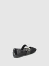 Sapatos com Fivela em Preto